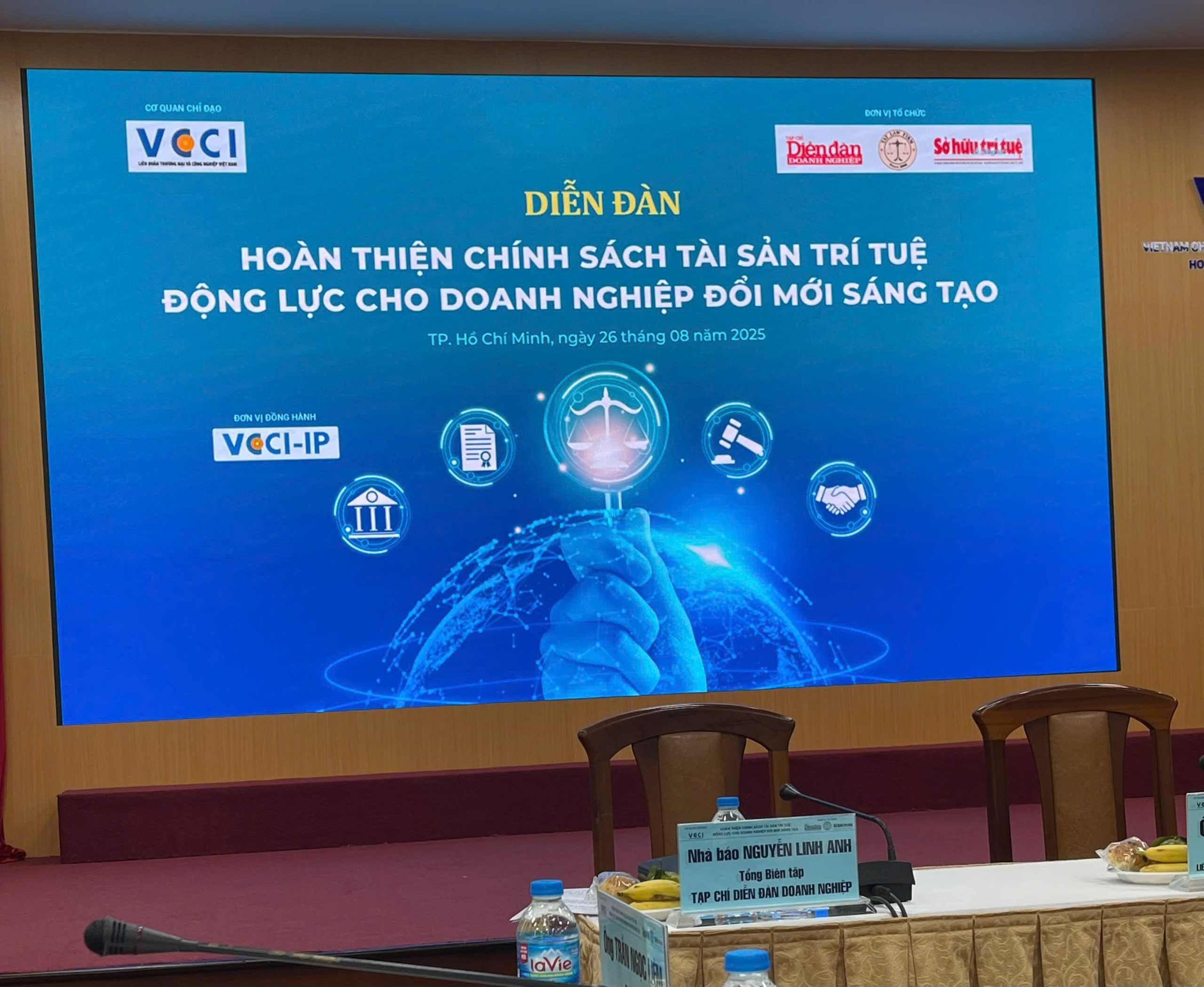 359db8129a41111f48501 scaled