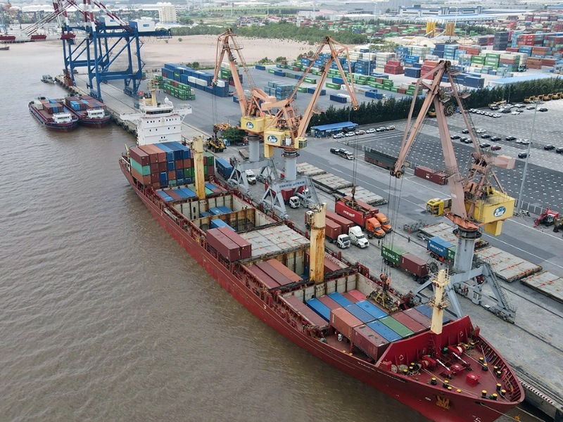 Tranh chấp hợp đồng gia công tàu biển tại Việt Nam Tranh chap hop dong gia cong tau bien tai Viet Nam 3