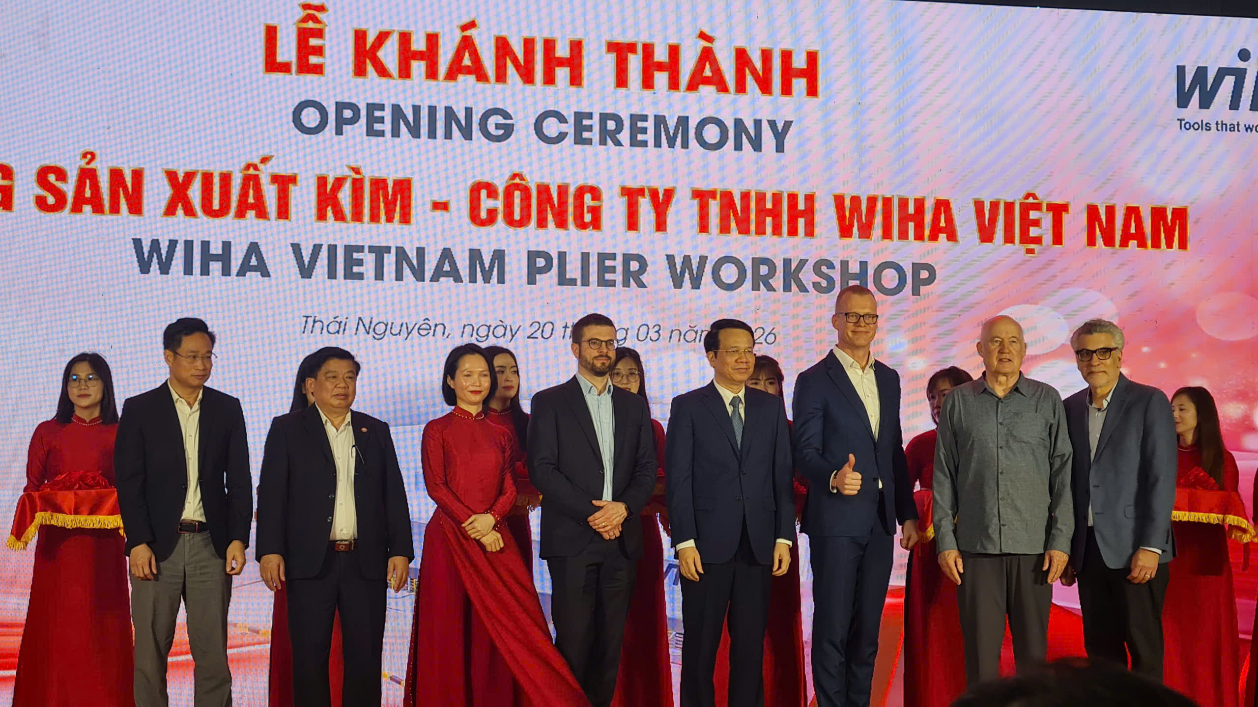 84b2598fd73859660029