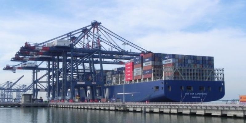 bồi thường thiệt hại thuê tàu